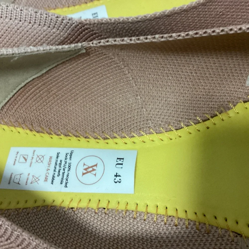 Vivaia Pointed Toe Flats Women Size 43 Blush Tan Colorblock‎ Sustainable Knit